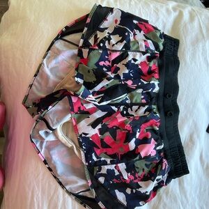 Lululemon hotty hot shorts